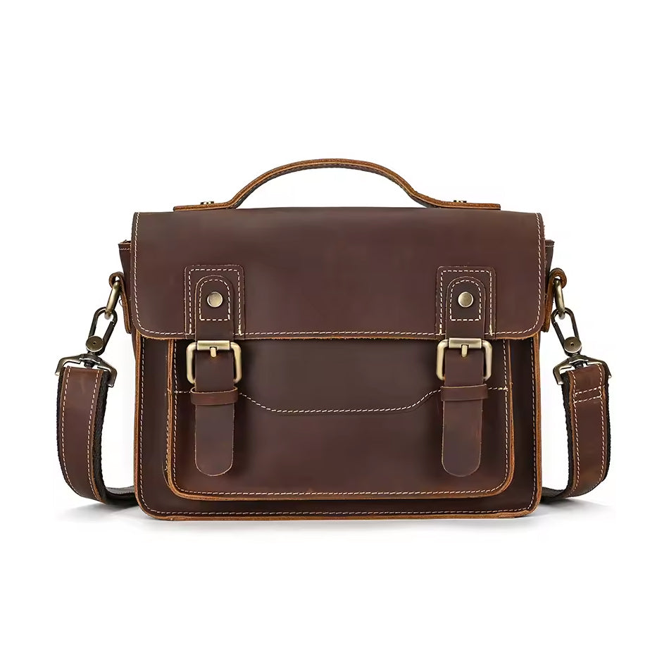 Echtleder Tasche RAGNAR aus Rindsleder – Frontansicht in braun