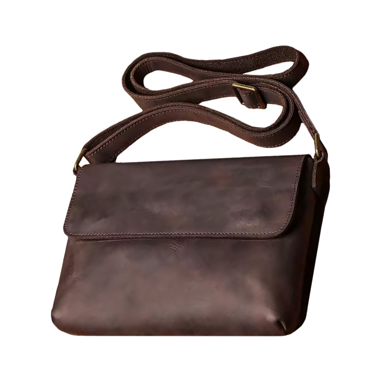 Echtleder Umhängetasche Herren aus Rindsleder – Frontansicht mit Schulterriemen