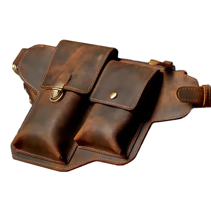 Echtleder Umhängetasche Herren aus Rindsleder – Frontansicht mit zwei aufgesetzten Taschen