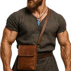 Wikinger trägt Labradorit Kristall Halskette | MONDSTEIN Anhänger aus echtem Naturstein | Handgefertigter Schmuck von NORDSKULLS