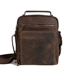 Echtleder Umhängetasche Herren, in Crazy-Horse-Coffee, Frontansicht, kompakte Ledertasche aus echtem Rindsleder