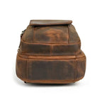 Echtleder Umhängetasche Herren Bodenansicht mit stabiler Lederverarbeitung